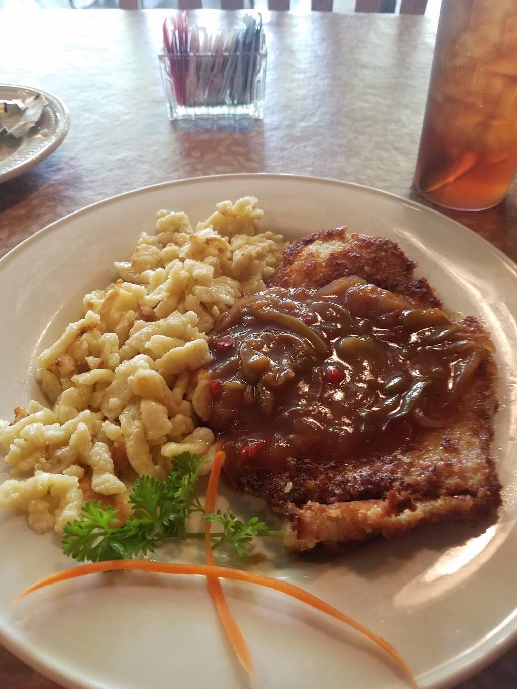 Rheinland | restaurant | 208 N Main St, Independence, MO 64050, USA | 8164615383 OR +1 816-461-5383