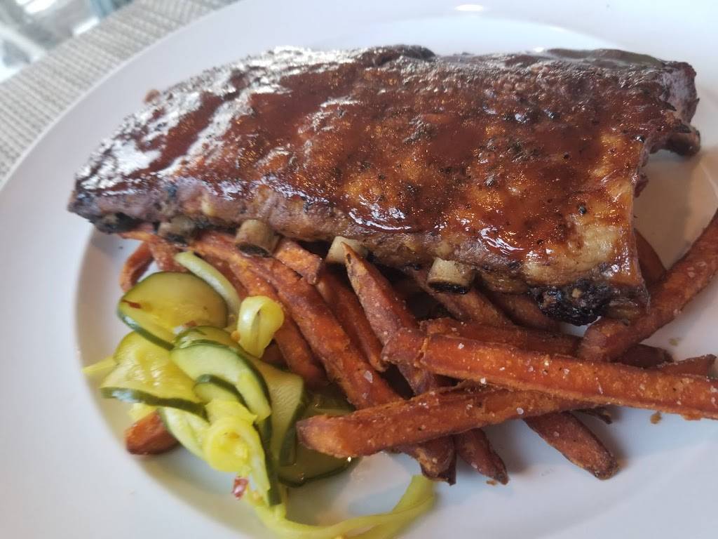 Fireside Grille | restaurant | 8400 S Genuine Rd, Shepherd, MI 48883, USA | 9898286315 OR +1 989-828-6315