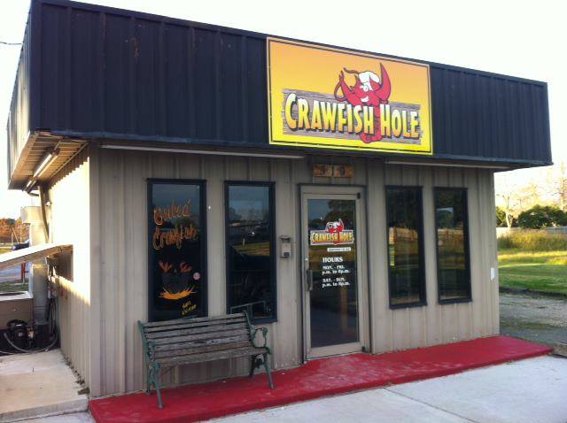 Crawfish Hole | restaurant | 510 Verot School Rd, Lafayette, LA 70508, USA | 3378069665 OR +1 337-806-9665