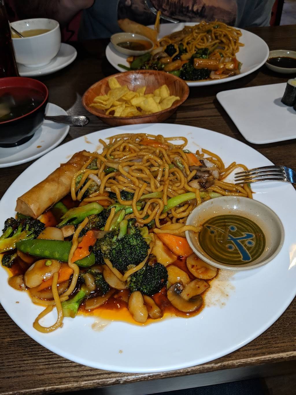 Chefs Asian Cuisine | restaurant | 10612 Hardin Valley Rd Ste 110, Knoxville, TN 37932, USA | 8656938688 OR +1 865-693-8688