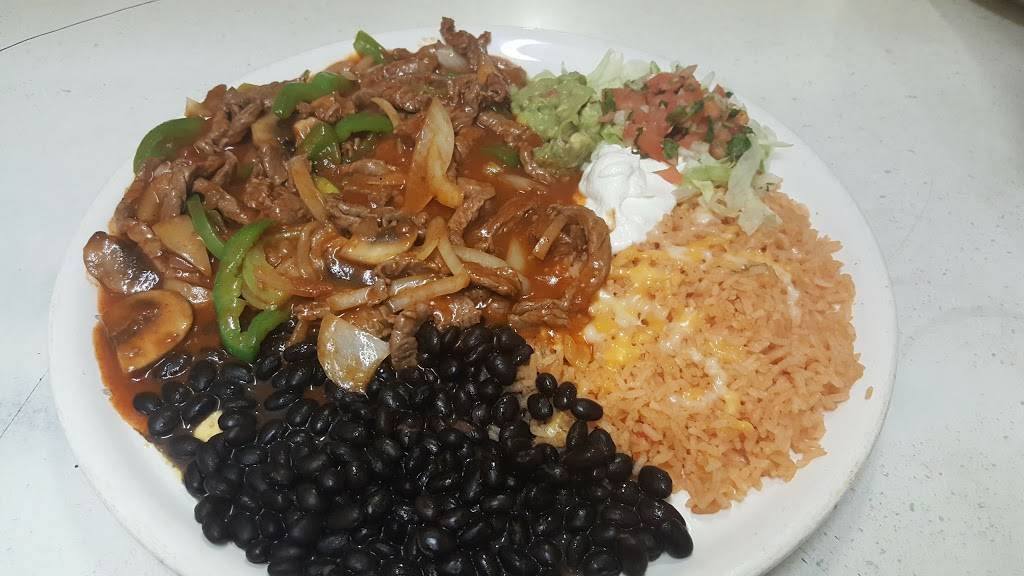 El Toro Mexican Restaurant | restaurant | 2600 S 48th St, Lincoln, NE 68506, USA | 4024883939 OR +1 402-488-3939