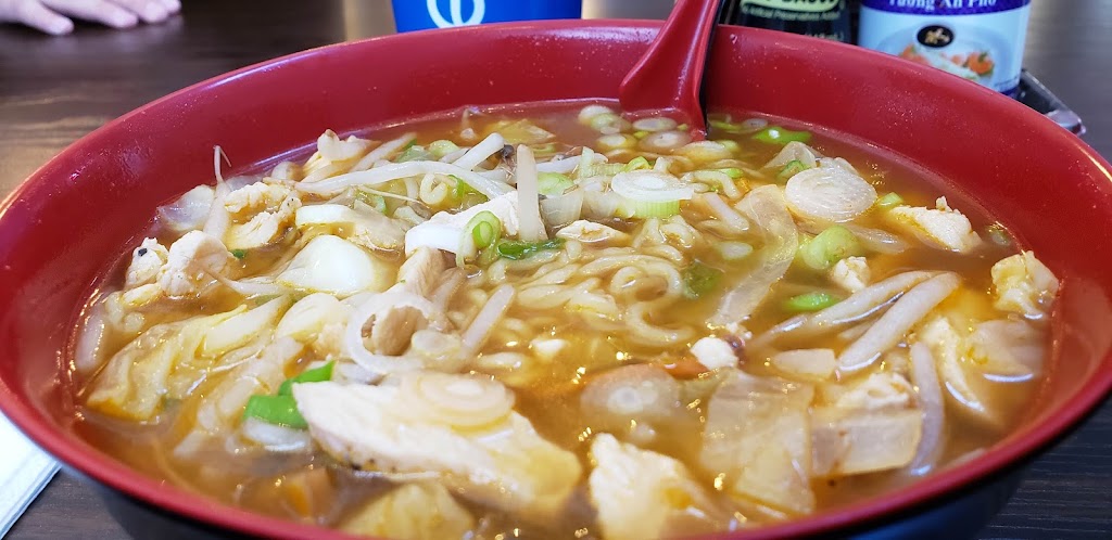 Poke & Noodle Japanese Cuisine | restaurant | 799 E Danenberg Dr, El Centro, CA 92243, USA | 7603379208 OR +1 760-337-9208