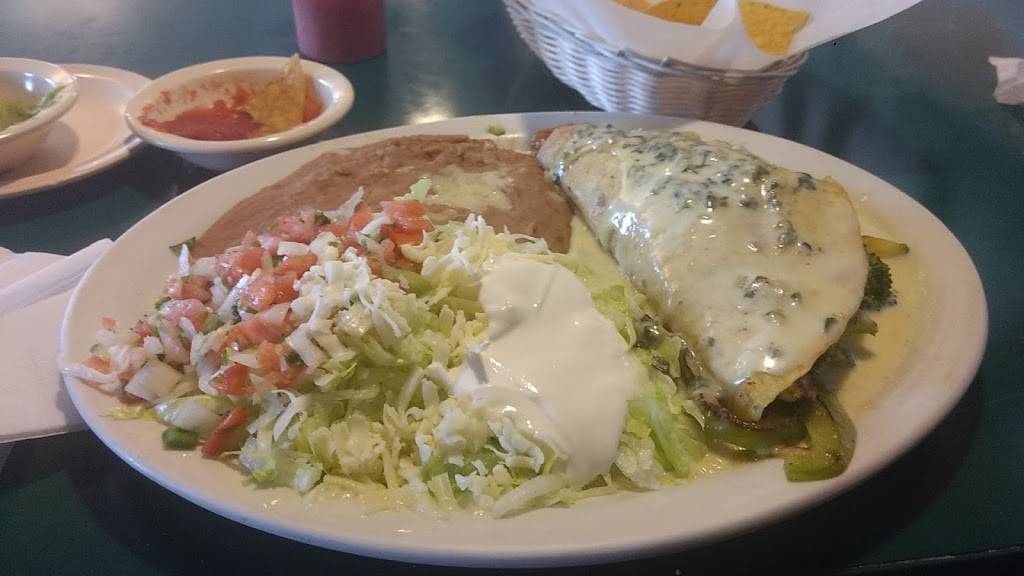 El Mariachi Mexican Restaurant | restaurant | 1442 N Broad St # 11, Tazewell, TN 37879, USA | 4236261921 OR +1 423-626-1921
