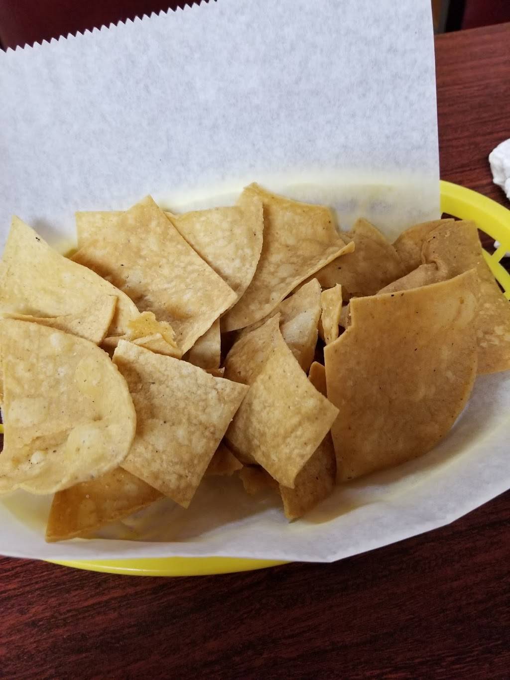 Tacos el Chiquito | restaurant | 2801 147th St, Posen, IL 60469, USA | 7086902101 OR +1 708-690-2101