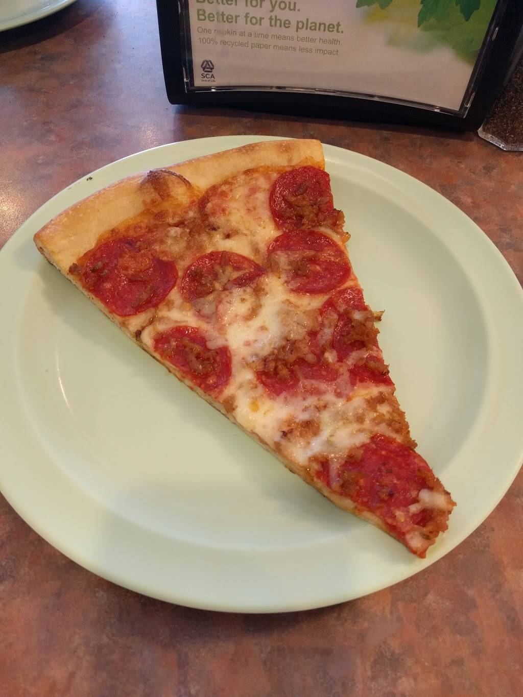 Franks Pizza | restaurant | 14 Eisenhower Pkwy, Roseland, NJ 07068, USA | 9734038070 OR +1 973-403-8070