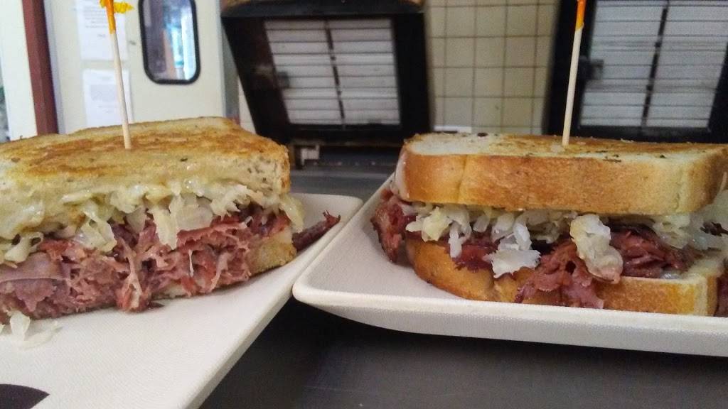 Macados | meal takeaway | 3815 Robert C Byrd Dr, Beckley, WV 25801, USA | 3042563880 OR +1 304-256-3880