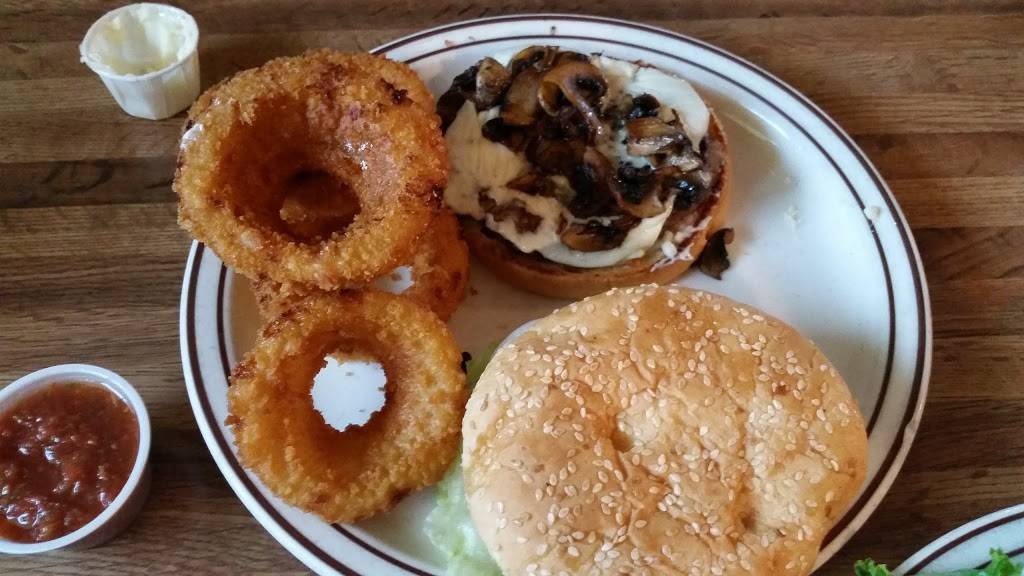 Almond Tree Restaurant & Lounge | night club | 1490 Sycamore Ave, Atwater, CA 95301, USA | 2093586331 OR +1 209-358-6331