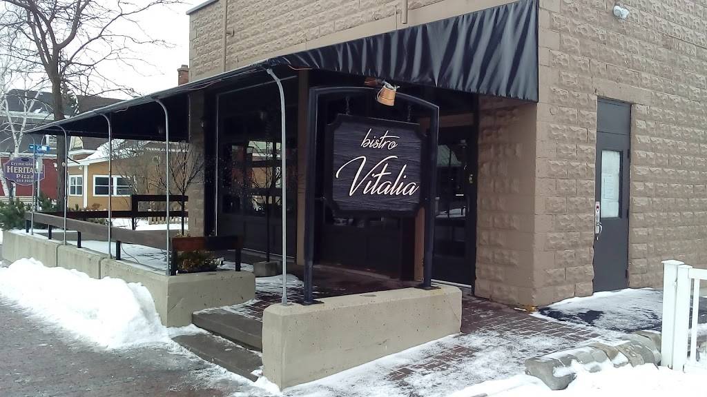 Bistro Vitalia | restaurant | 100 Rue Principale, Gatineau, QC J9H 3L8, Canada | 8193320535 OR +1 819-332-0535