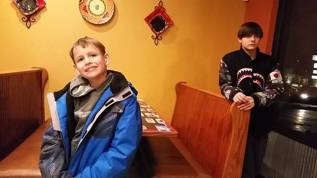 Sopapilla Express | restaurant | 1655 N 21st St, Newark, OH 43055, USA | 7403667597 OR +1 740-366-7597