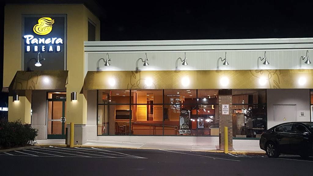 Panera Bread | cafe | 136 Maple Ave W Unit B, Vienna, VA 22180, USA | 7032423913 OR +1 703-242-3913