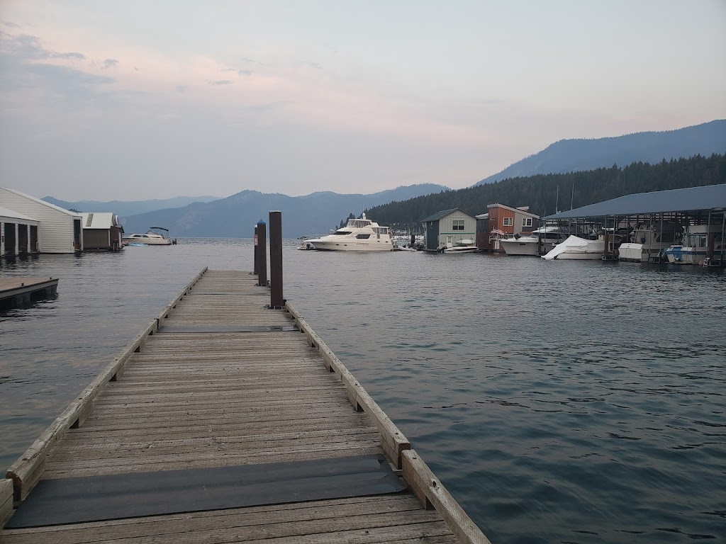 Lake House Bar & Grill | restaurant | 16862 E Boileaus G Dock, Bayview, ID 83803, USA | 2085615199 OR +1 208-561-5199