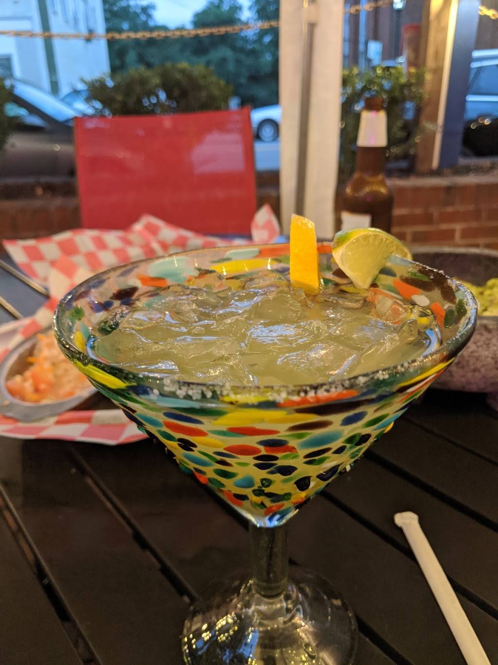 Mariscos El Barco | restaurant | 625 W Main St, Charlottesville, VA 22903, USA | 4342022953 OR +1 434-202-2953