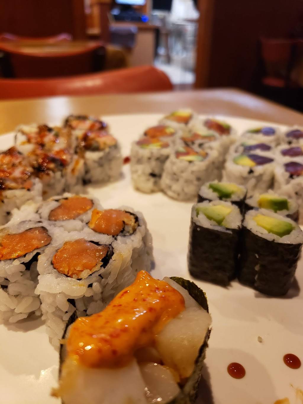 Happy Sushi | restaurant | 41766 W 10 Mile Rd, Novi, MI 48375, USA | 2483808696 OR +1 248-380-8696