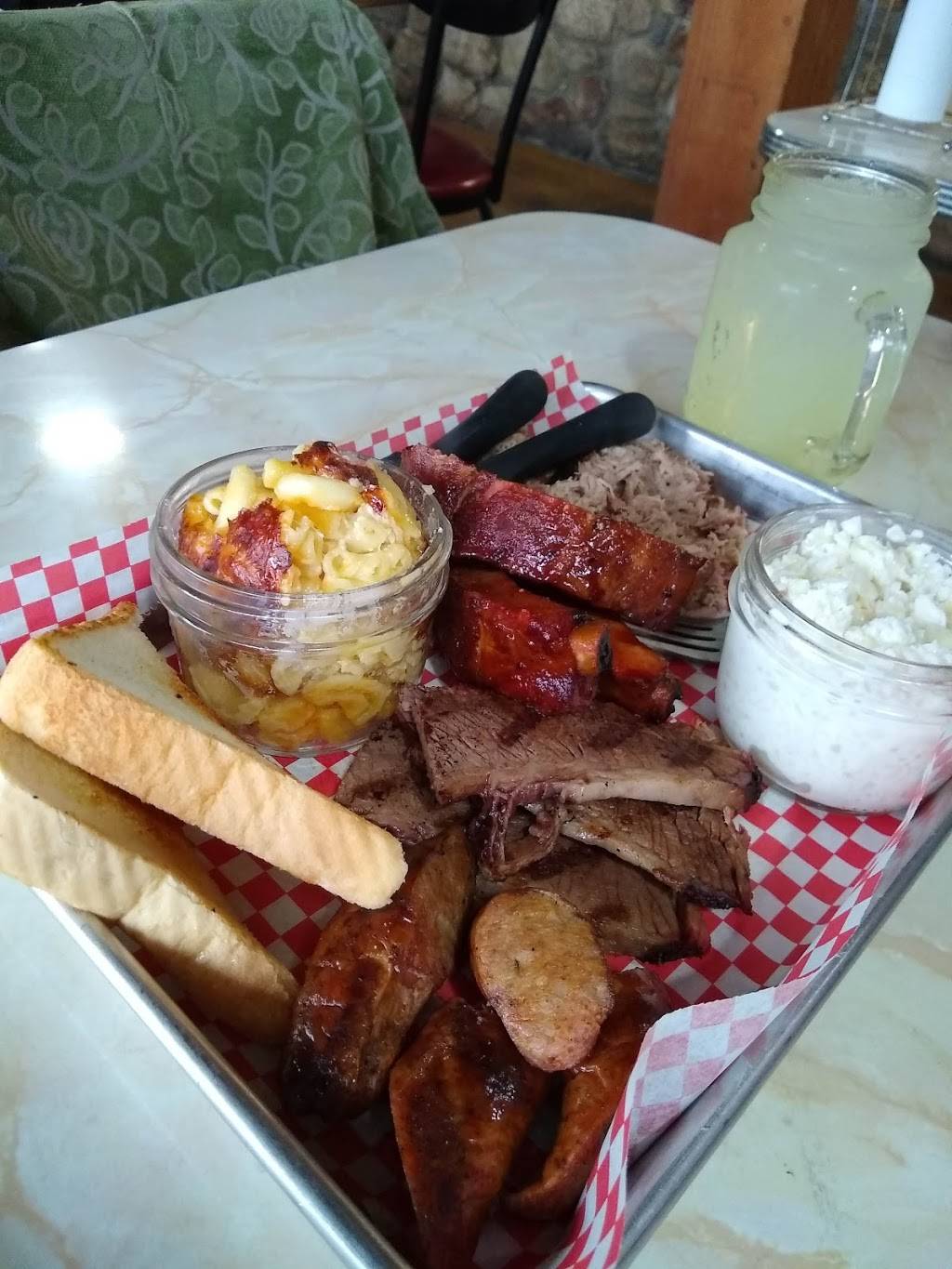 JJs Meat Shak | restaurant | 1607 Magnolia Ave, Buena Vista, VA 24416, USA | 5402611489 OR +1 540-261-1489