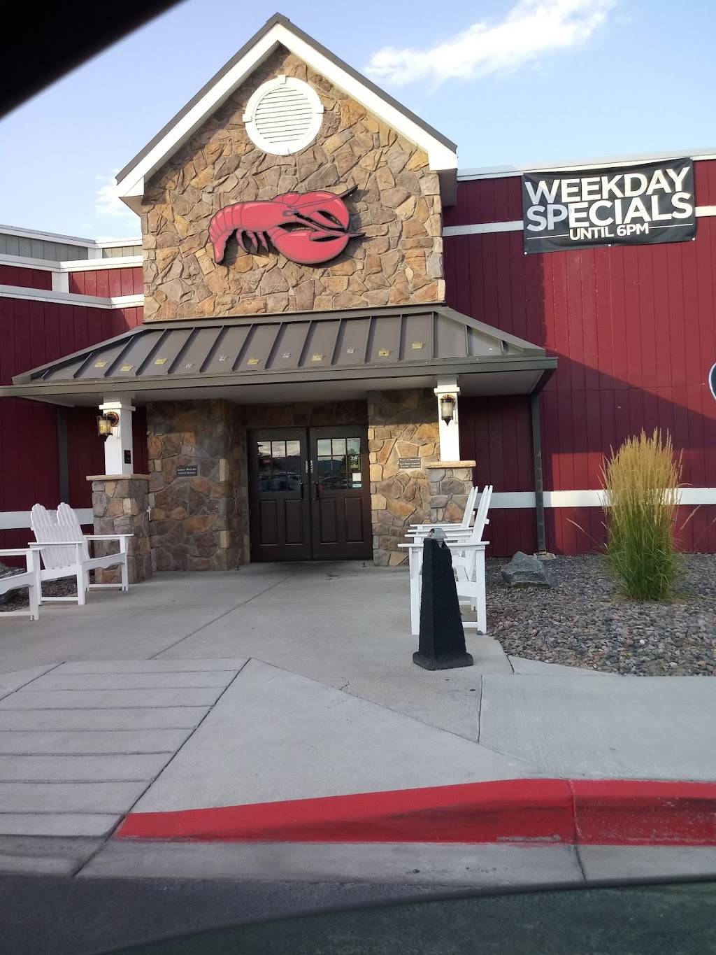 Red Lobster | restaurant | 810 S Wadsworth Blvd, Lakewood, CO 80226, USA | 3039365882 OR +1 303-936-5882