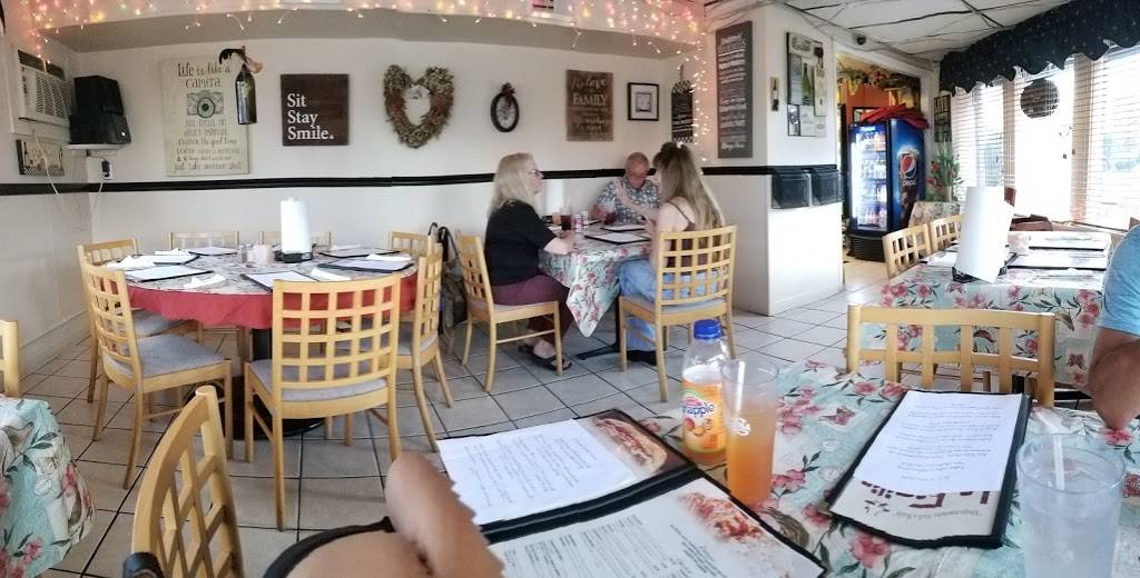 La Familia Ristorante | restaurant | 671 Harris Ave, Middlesex, NJ 08846, USA | 7327481122 OR +1 732-748-1122