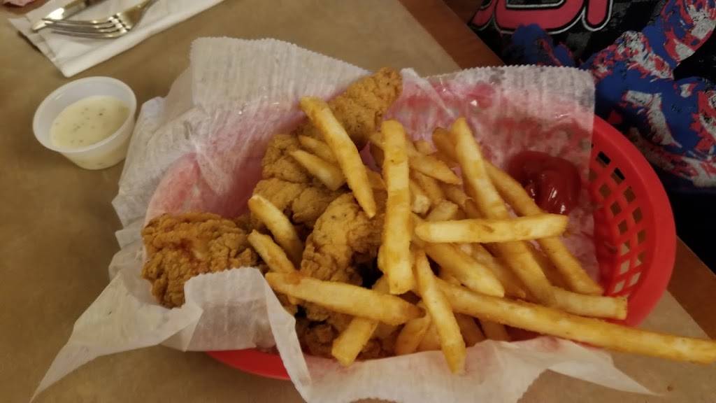 Fire & Ice Smokehouse & Crmry | restaurant | 104 W Railroad St, Marengo, IL 60152, USA | 8155687337 OR +1 815-568-7337