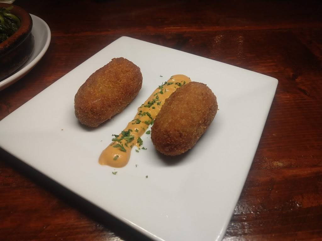 Tasca Restaurant | restaurant | 1612 Commonwealth Avenue, Brighton, MA 02135, USA | 6177308002 OR +1 617-730-8002