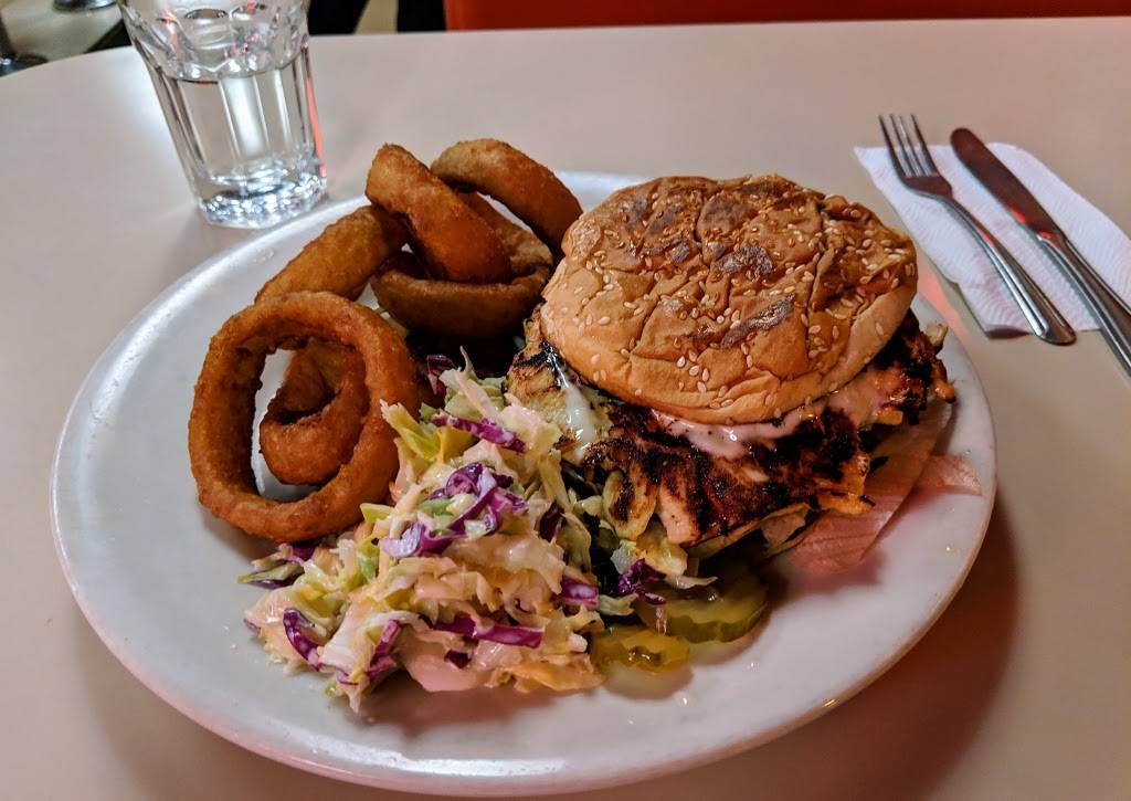 Its Tops Coffee Shop | restaurant | 1801 Market St, San Francisco, CA 94103, USA | 4154316395 OR +1 415-431-6395