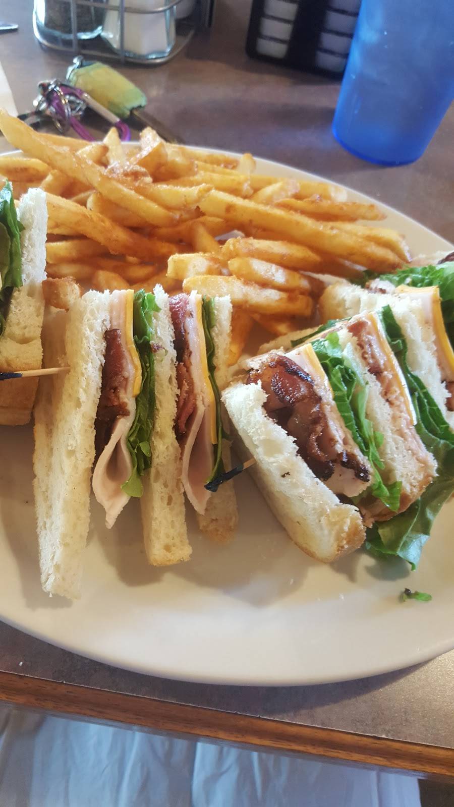 Benicia Grill | restaurant | 4760 E 2nd St, Benicia, CA 94510, USA | 7077510155 OR +1 707-751-0155