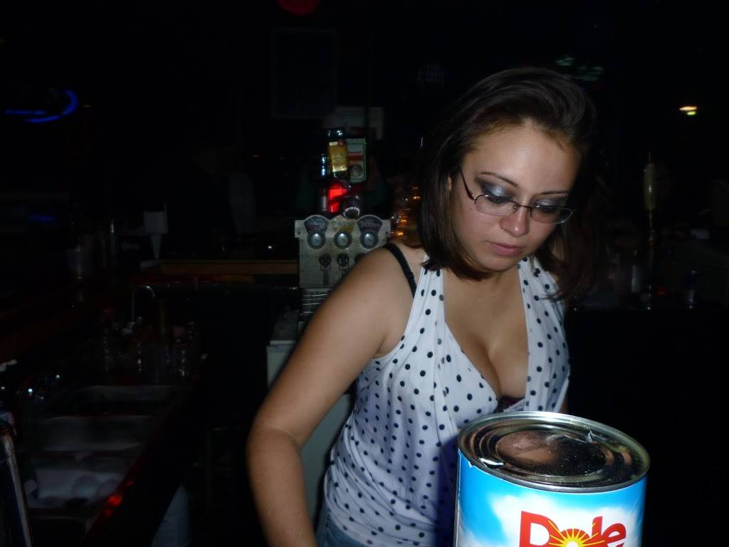 Shooters Sports Bar & Grill | restaurant | 210 Sebring Square.., Sebring, FL 33870, USA | 9042943073 OR +1 904-294-3073