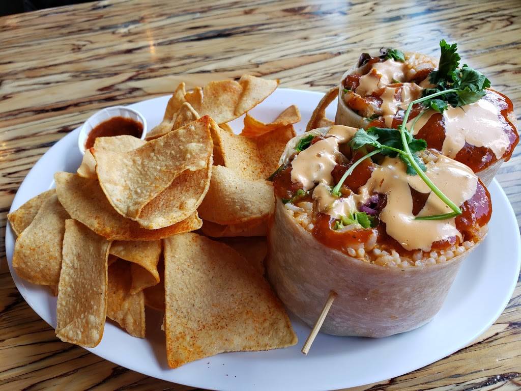 Slapfish | restaurant | 7280 W Bell Rd, Glendale, AZ 85308, USA | 6233349350 OR +1 623-334-9350