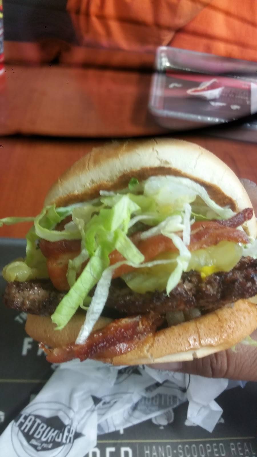Fatburger | restaurant | 1001 W Carson St, Torrance, CA 90502, USA | 3103286700 OR +1 310-328-6700