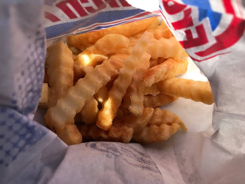 B & K Root Beer | restaurant | 1412 N Park Ave, Alexandria, IN 46001, USA | 7657249495 OR +1 765-724-9495