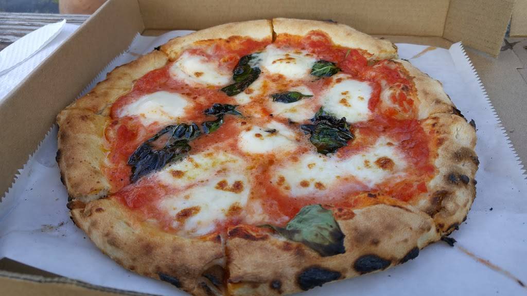 Wood Fire Pizza | restaurant | 14298 Spring Hill Dr, Spring Hill, FL 34609, USA | 3525568899 OR +1 352-556-8899