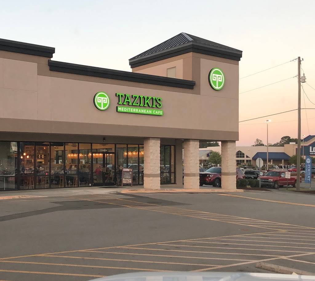 Tazikis Mediterranean Cafe | restaurant | 6634 Clinton Hwy Ste. 101, Knoxville, TN 37912, USA | 8655127019 OR +1 865-512-7019