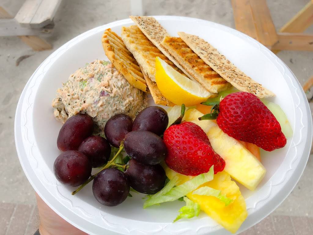 The Mucky Duck | restaurant | 11546 Andy Rosse Lane, Captiva, FL 33924, USA | 2394723434 OR +1 239-472-3434