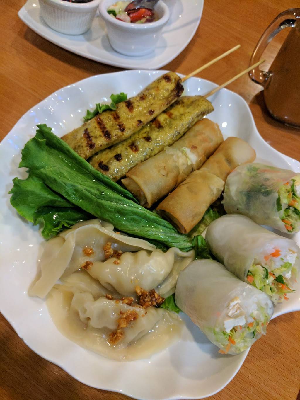 Sawasdee Thai Cuisine | restaurant | 1830 J St, Sacramento, CA 95811, USA | 9163298678 OR +1 916-329-8678