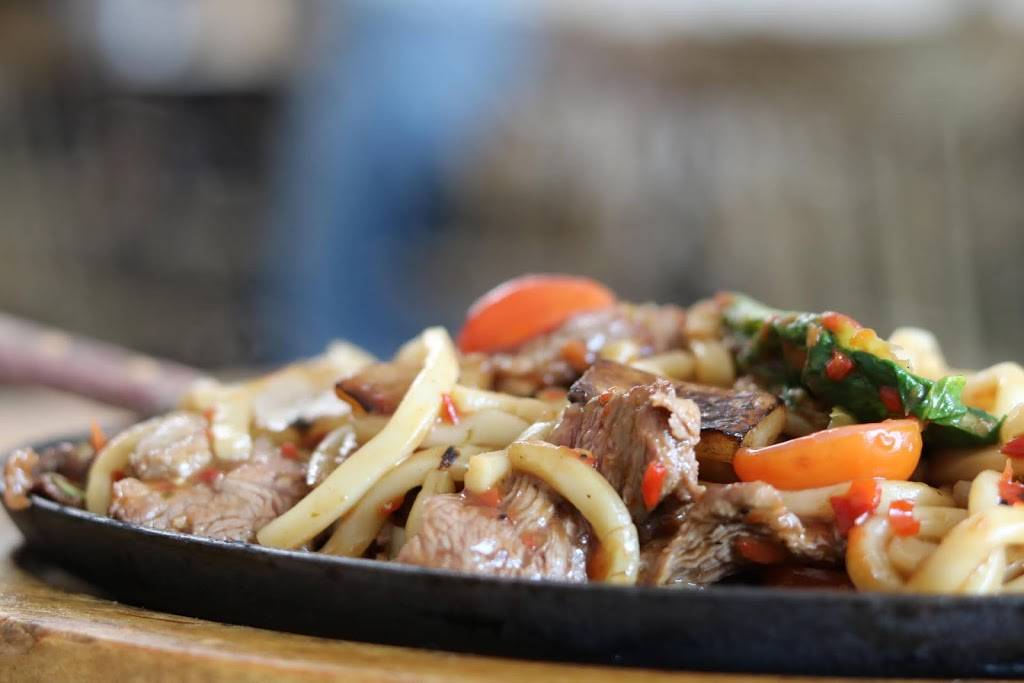 MANGO ON MAIN ( a.k.a.Mini Mango Thai Bistro) | restaurant | 1142 Main Street, (between Main st. and Pearl st.), Napa, CA 94559, USA | 7072538880 OR +1 707-253-8880