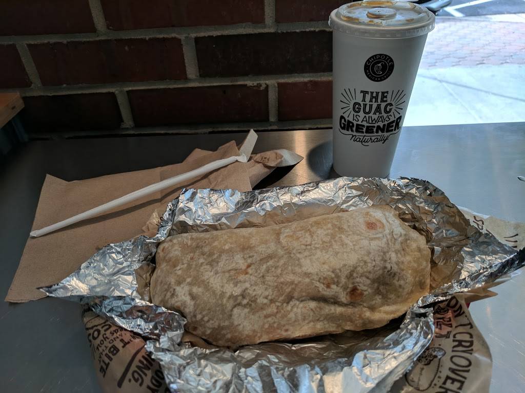 Chipotle Mexican Grill | restaurant | 358 W Broad St, Falls Church, VA 22046, USA | 7035348301 OR +1 703-534-8301