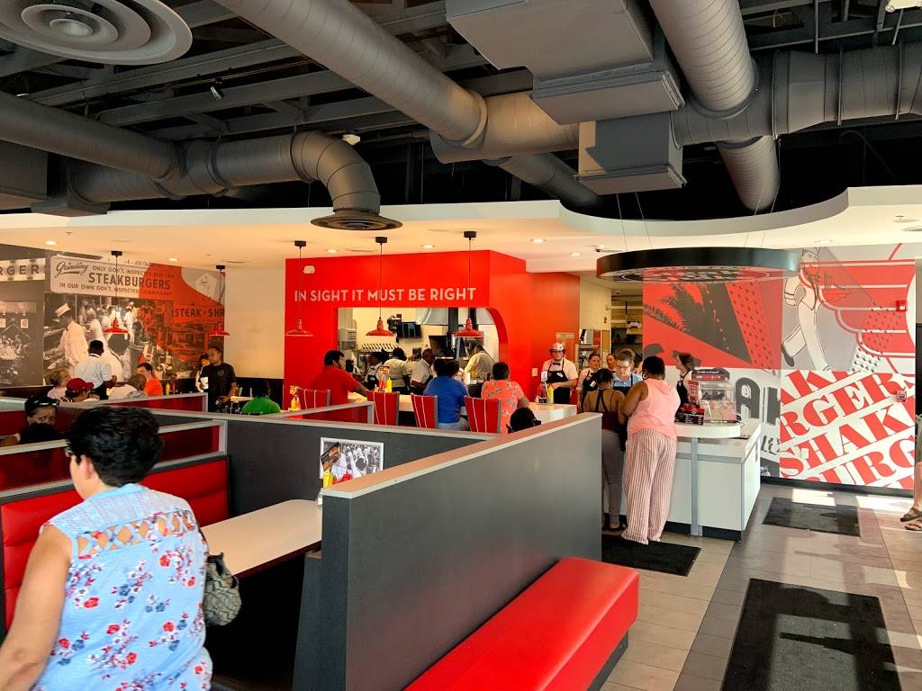 Steak n Shake | restaurant | 1665 N Gloster St, Tupelo, MS 38804, USA | 6622604550 OR +1 662-260-4550