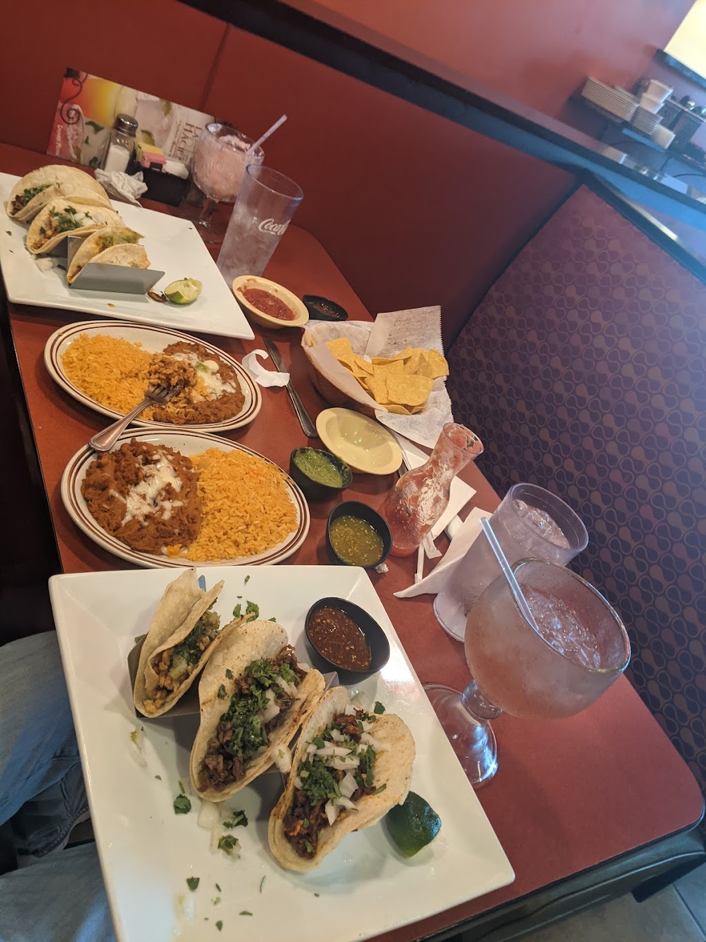 La hacienda lafayette | restaurant | 3546 Ambassador Caffery Pkwy, Lafayette, LA 70503, USA | 3374843298 OR +1 337-484-3298