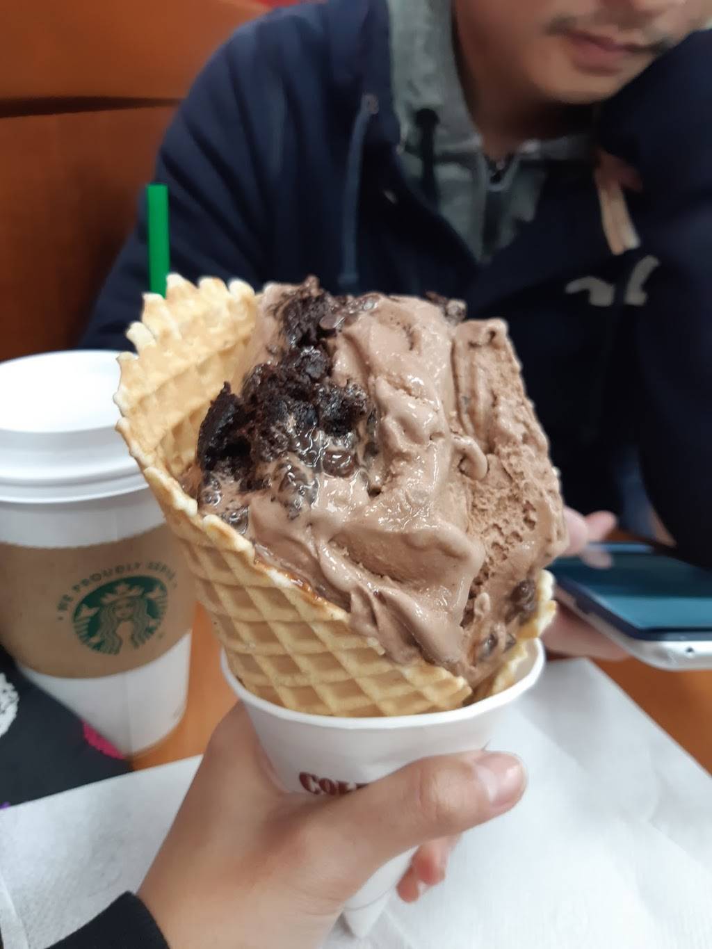 Cold Stone Creamery | bakery | 22503 Mission Blvd, Hayward, CA 94541, USA | 5107271203 OR +1 510-727-1203