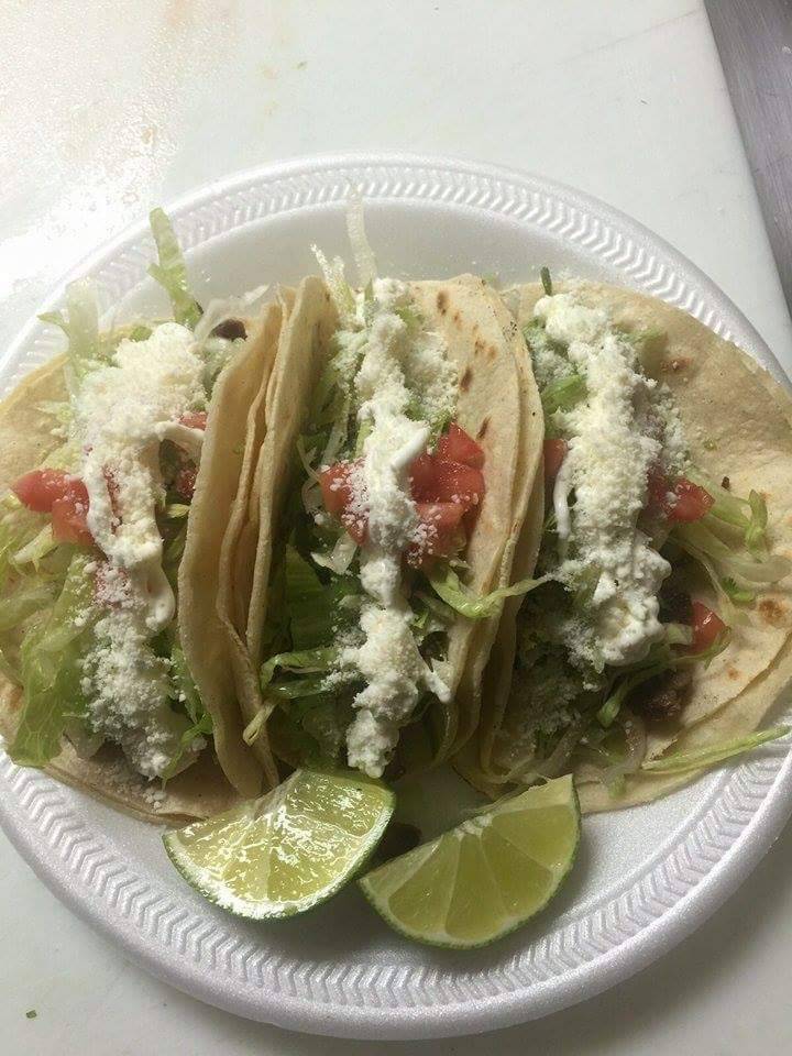 Espinal Restaurante | restaurant | 564 Plainfield St, Providence, RI 02909, USA | 4015216670 OR +1 401-521-6670