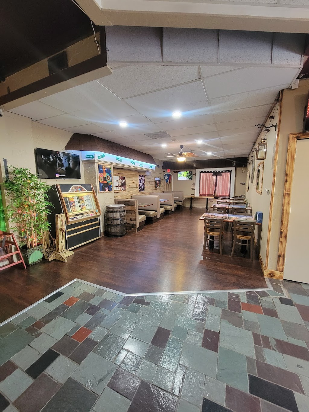 Casa Campo | restaurant | 1586 E Main St, Rochester, NY 14609, USA | 5852704448 OR +1 585-270-4448