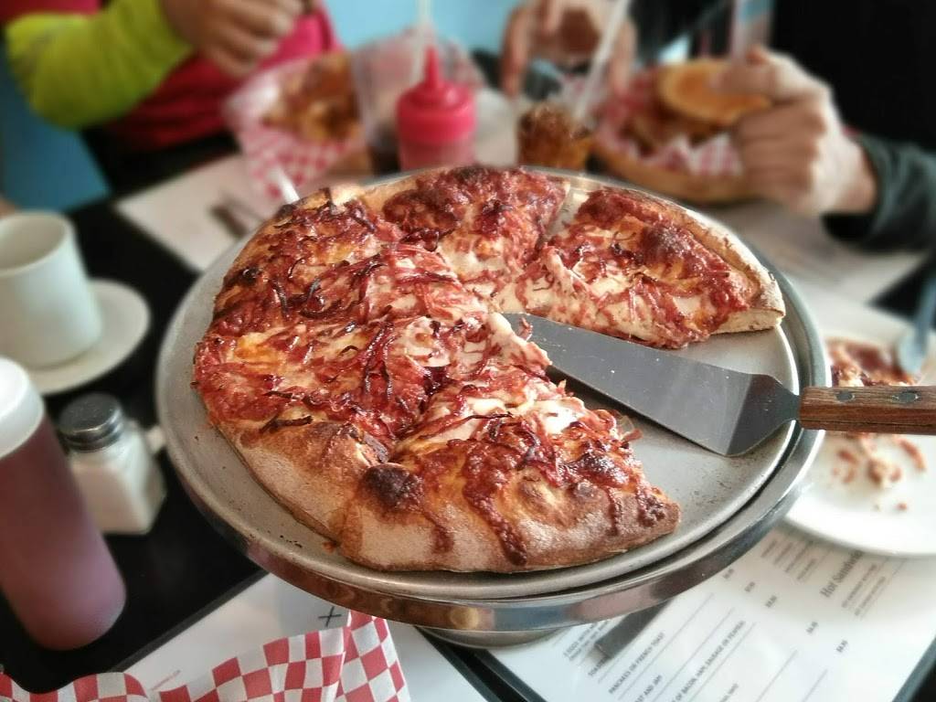 The Food Mill | restaurant | 380 Mill St, Windsor, ON N9C 2R4, Canada | 5199972080 OR +1 519-997-2080