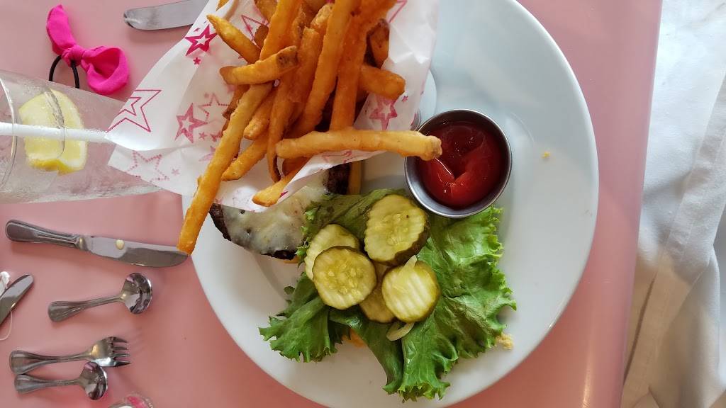 American Girl Dallas | restaurant | 13464 Dallas Pkwy, Dallas, TX 75240, USA | 8772475223 OR +1 877-247-5223