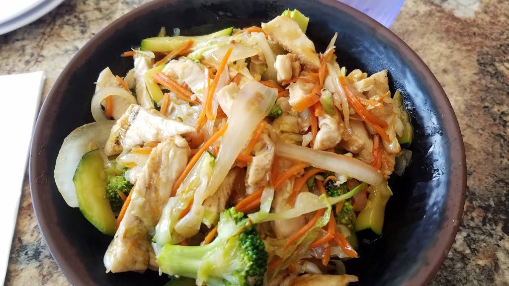 Umi Sushi | restaurant | 501 Davis St, Vacaville, CA 95688, USA | 7074697480 OR +1 707-469-7480