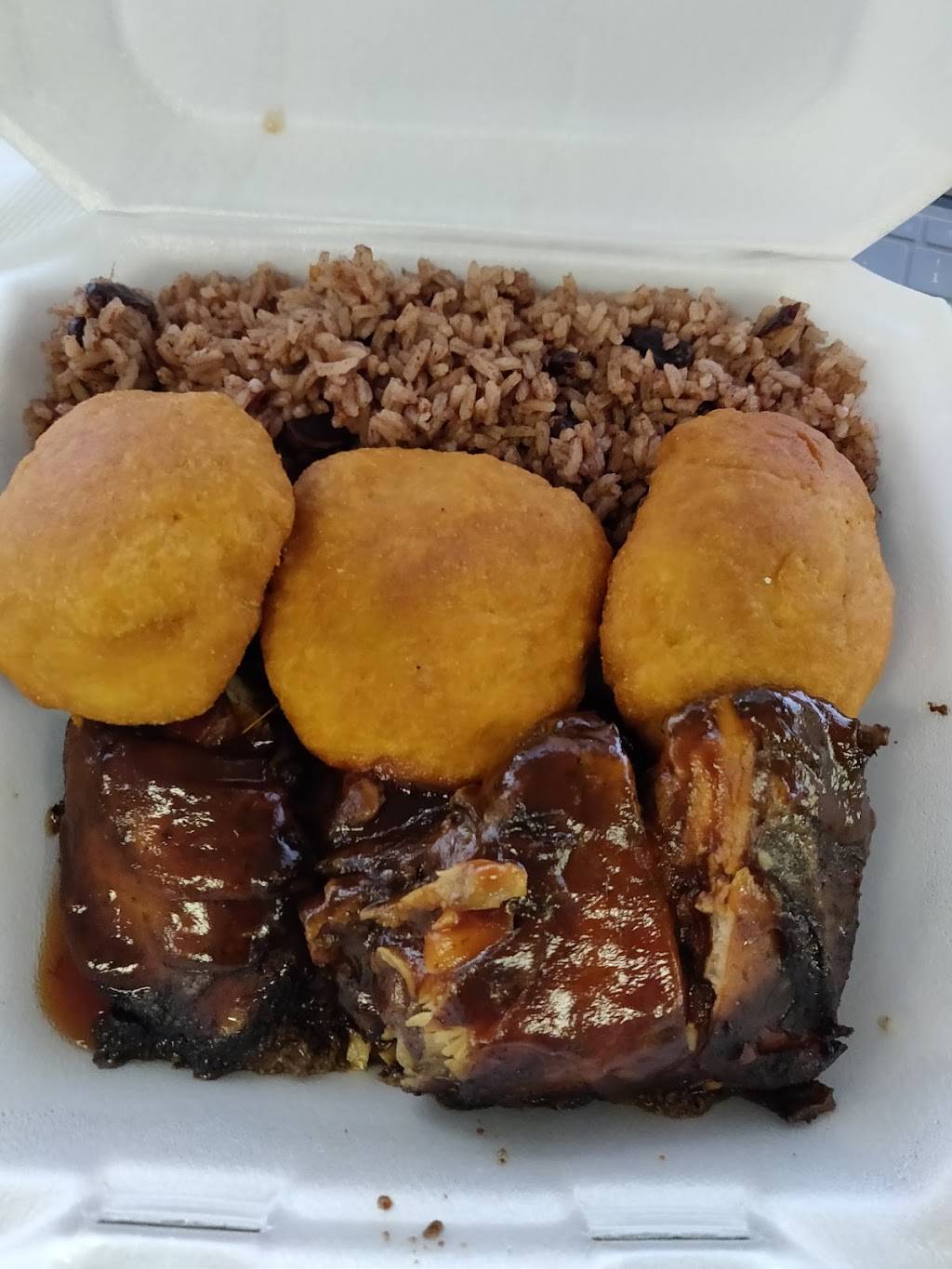 One Love Island Grill Take Out | restaurant | 1107 S Nevada Ave, Colorado Springs, CO 80903, USA | 7196350153 OR +1 719-635-0153