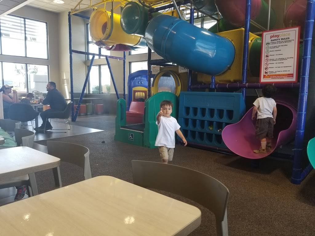 McDonalds | cafe | 14466 Main St Pad G, Hesperia, CA 92345, USA | 7609482171 OR +1 760-948-2171