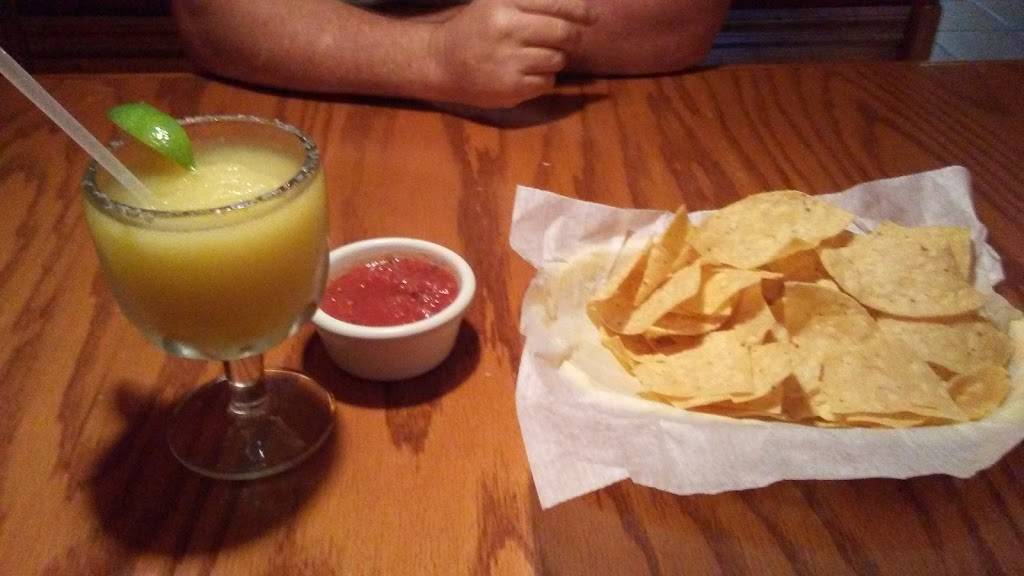 El Corral Mexican Restaurant | restaurant | 112 Bradford Blvd # 300, Gordonsville, TN 38563, USA | 6156838877 OR +1 615-683-8877