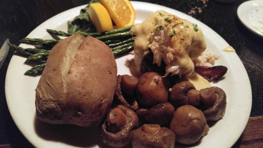 Snake River Saloon and Steakhouse | restaurant | 23074 US-6, Keystone, CO 80435, USA | 9704682788 OR +1 970-468-2788