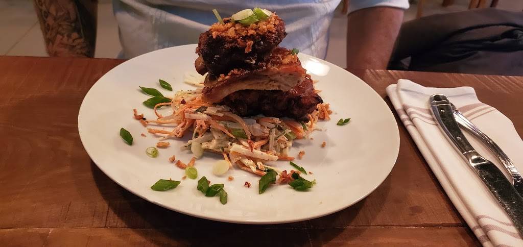 Brü Restaurant | restaurant | 142 Lakeshore Rd E, Oakville, ON L6J 1H4, Canada | 9058444400 OR +1 905-844-4400