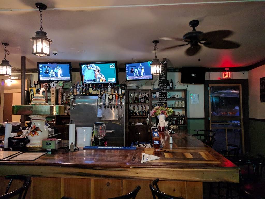 Creekside Oyster House and Grill | restaurant | 483 Skyland Dr, Sylva, NC 28779, USA | 8285861985 OR +1 828-586-1985