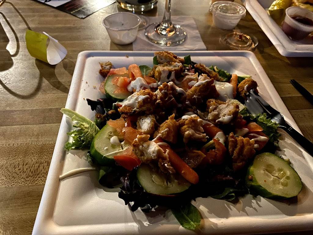 Suttle Bistro | restaurant | Gary, IN 46403, USA | 2192906900 OR +1 219-290-6900