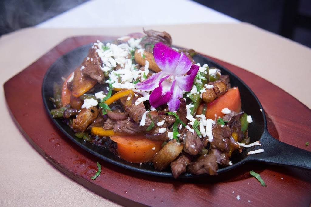 Krystal Bar & Lounge | restaurant | 1534 University Ave, Bronx, NY 10452, USA | 3472701933 OR +1 347-270-1933